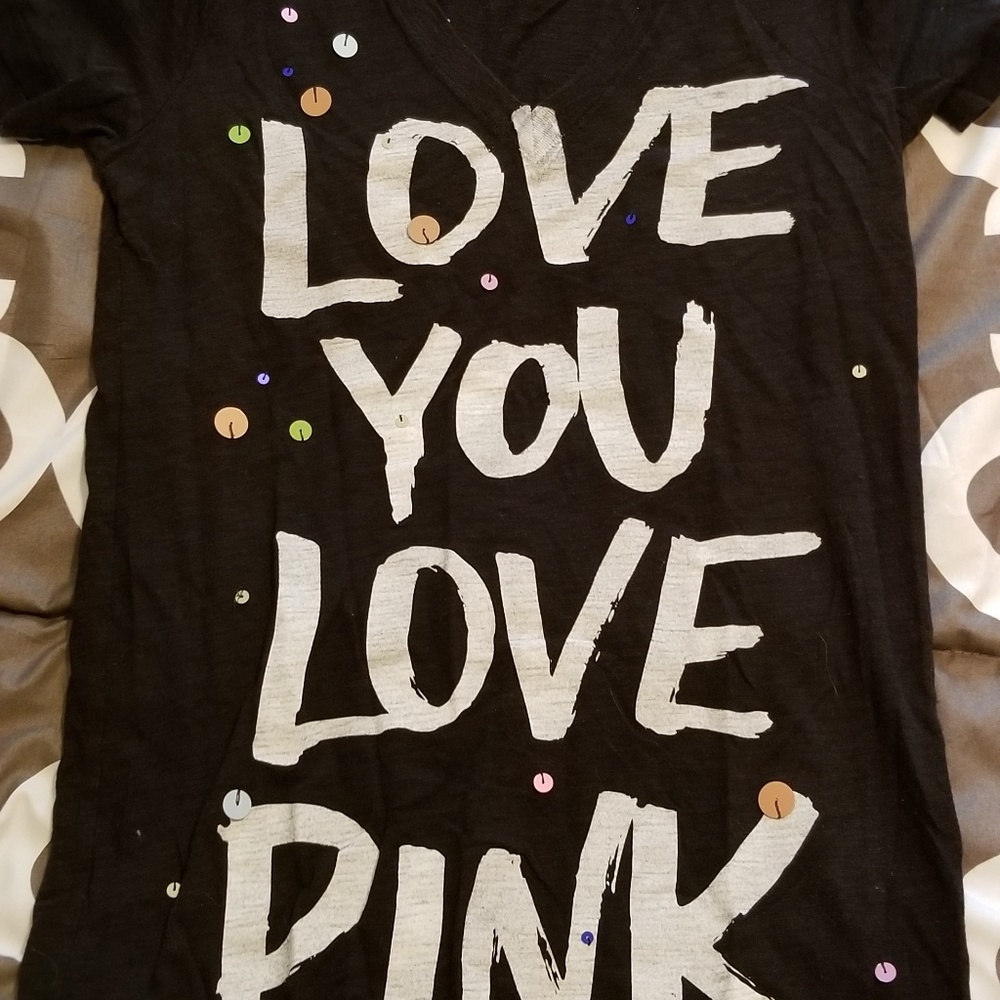 V neck t shirt